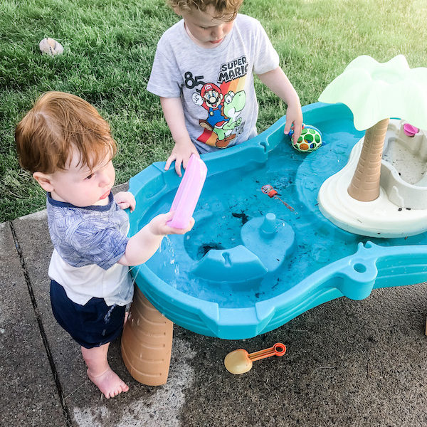 Current Favorites: Summer Toys to Keep Your Kids Entertained at Home